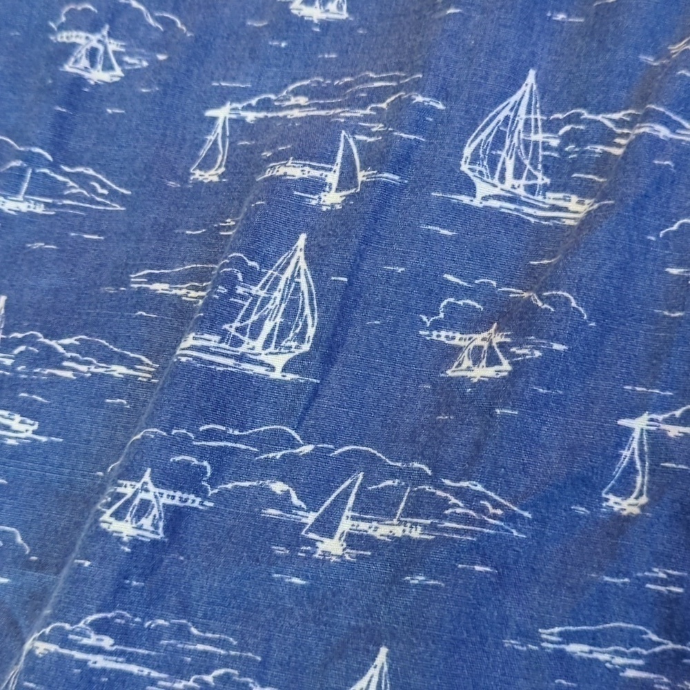 J.Crew Rivington Blue Nautical Sailboats Longer Shorts Size 32W - Picture 3 of 5